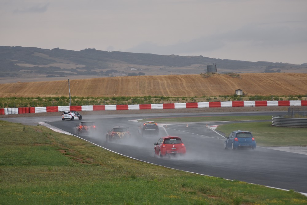 Mikel Azcona, profeta en su tierra.